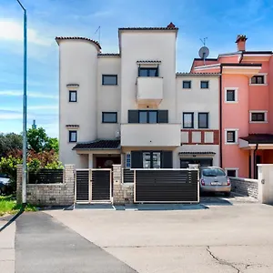 Pensjonat Casa Santin ***